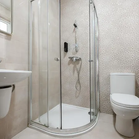 Appartamento F7 Modern And Bright In Malta