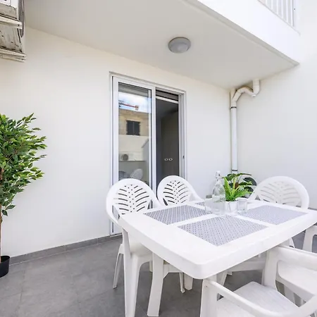 Appartamento F7 Modern And Bright In Malta *