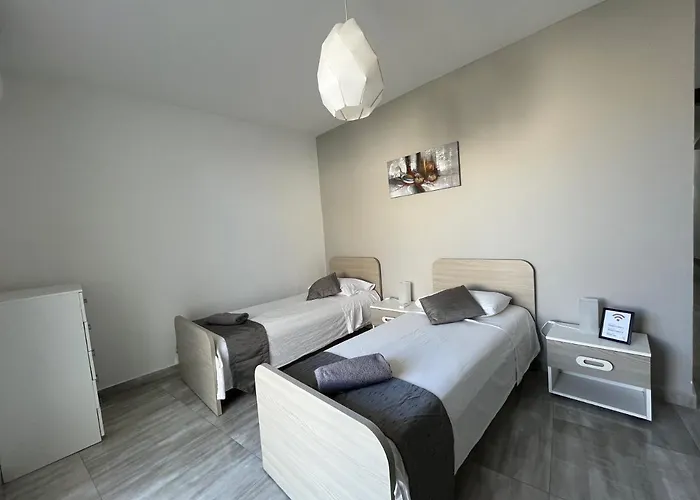 F7 Modern And Bright In Malta *